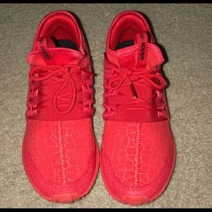 Red tubular size 7